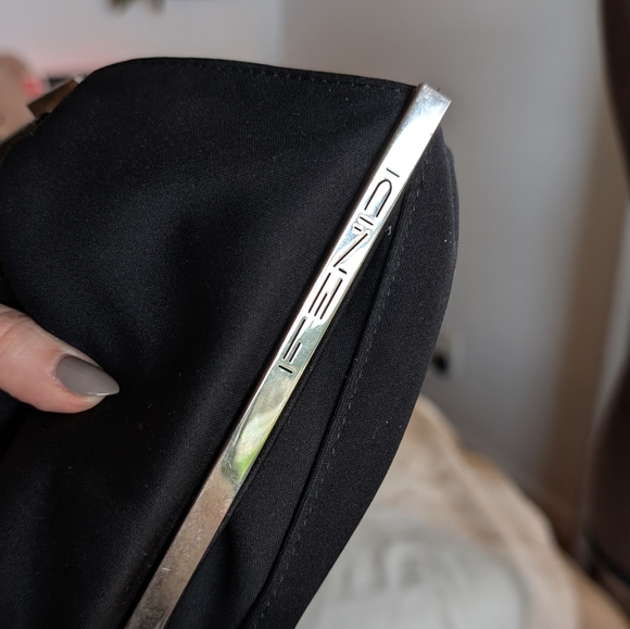 FENDI Black Shoulder Bag - Picture 8 of 10